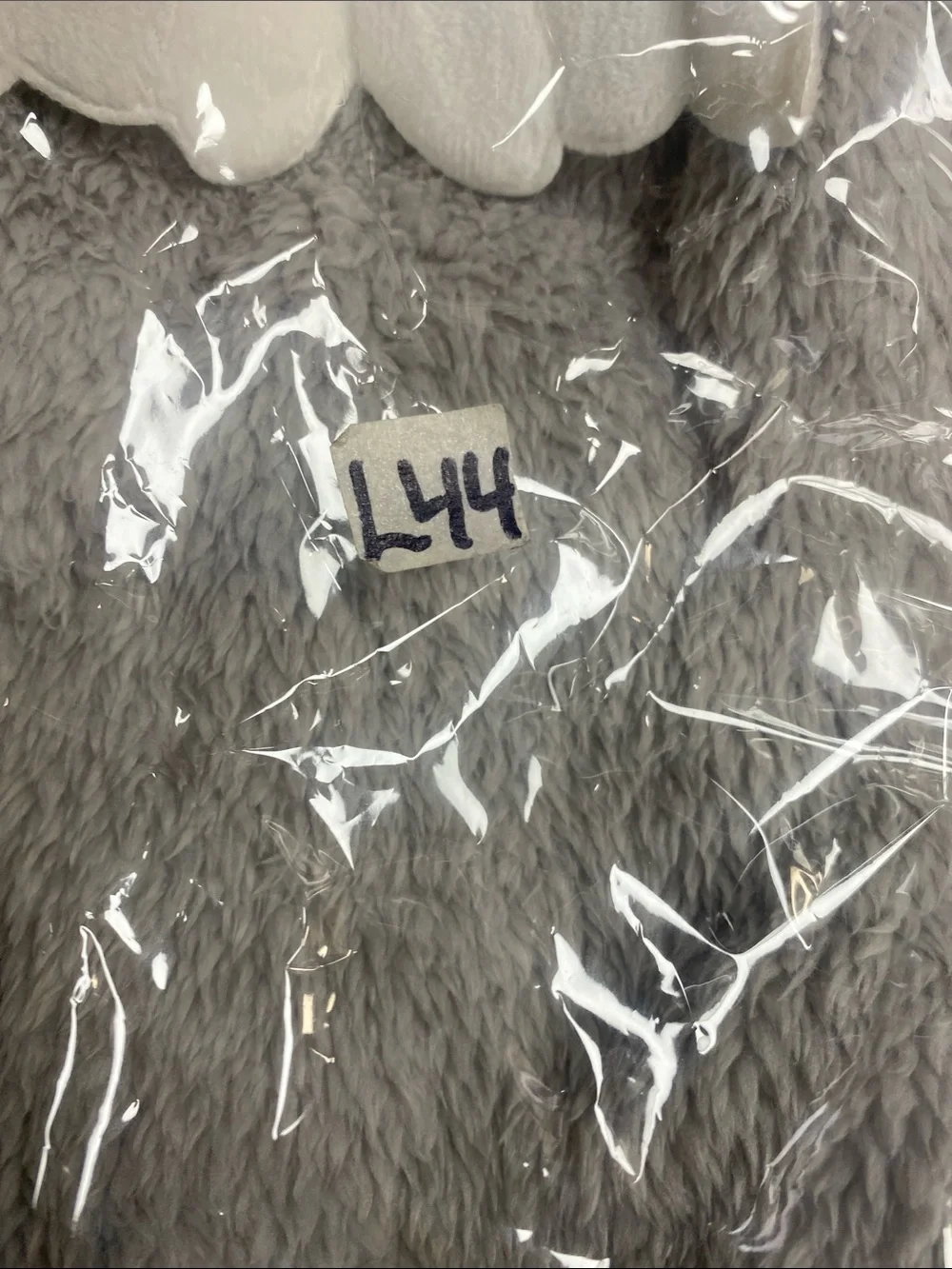 NWT Yikeyo Plush Grey Angel Wings Pet Onesie S L44